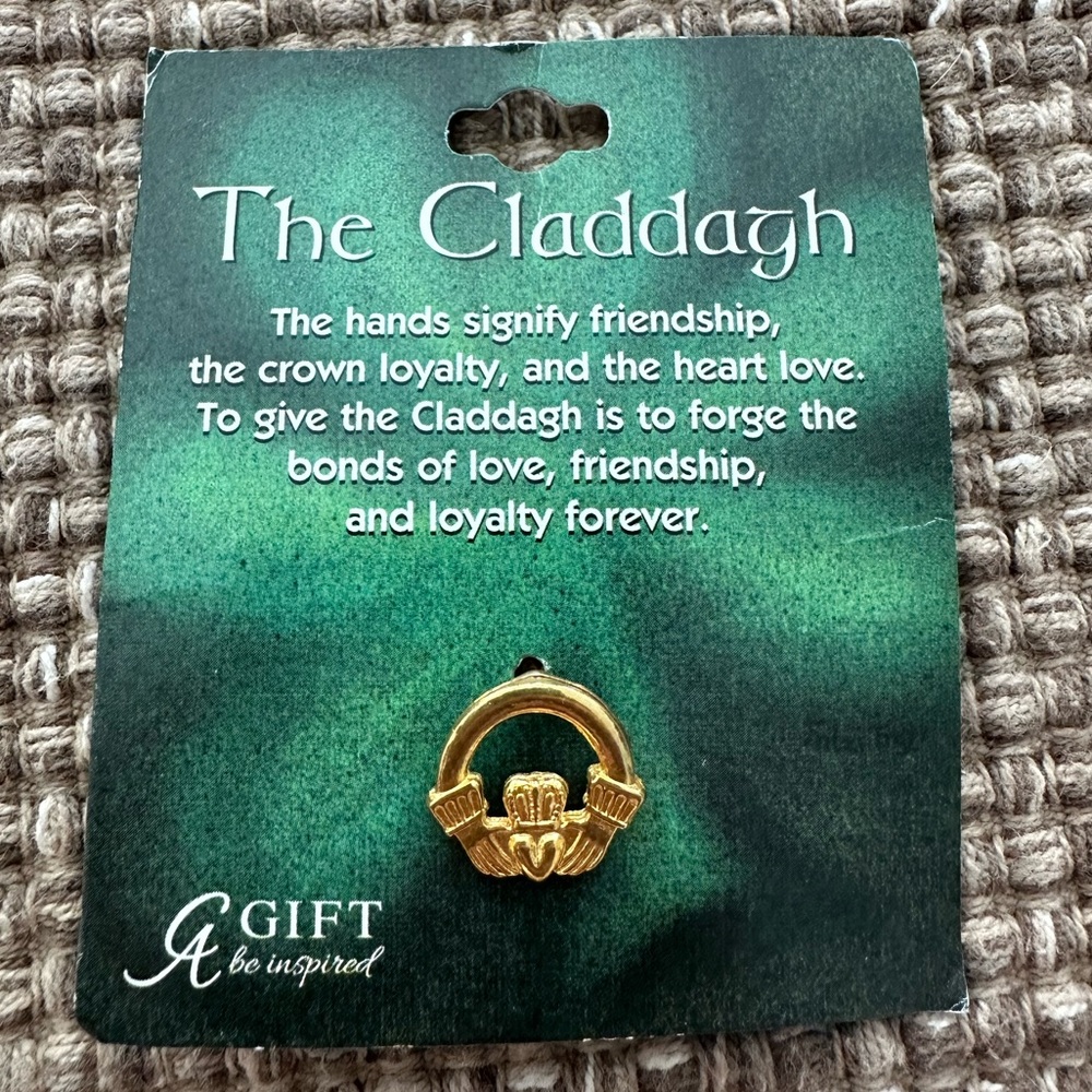 Gold Irish Claddagh Pin on Card